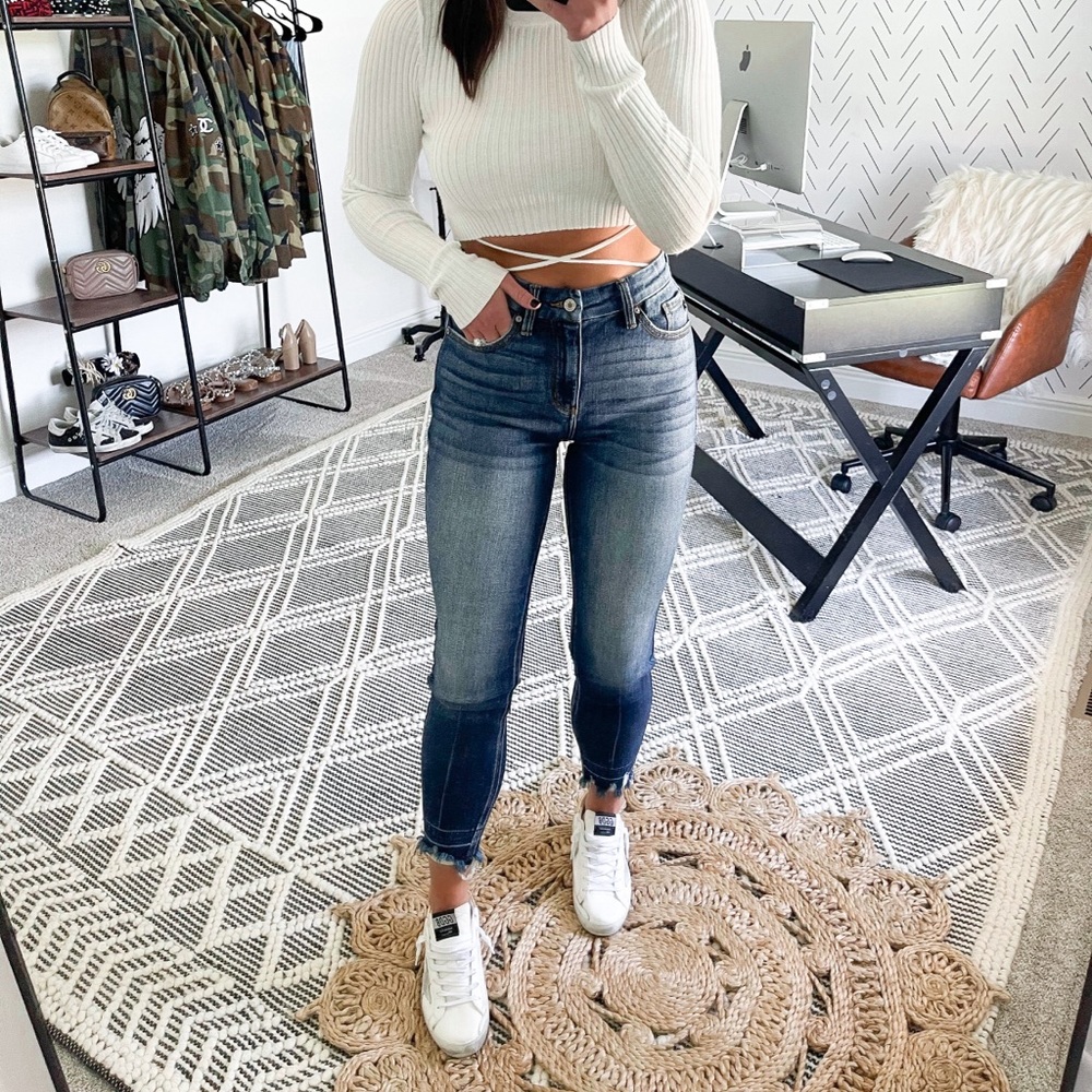 Distressed Ankle Skinny Jeans